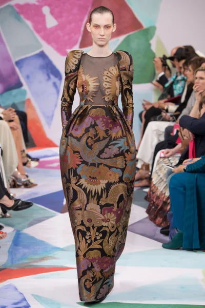 Look 40